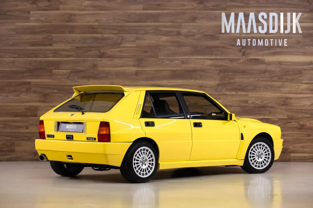 Lancia Delta 2.0 HF Integrale EVO, foto 9