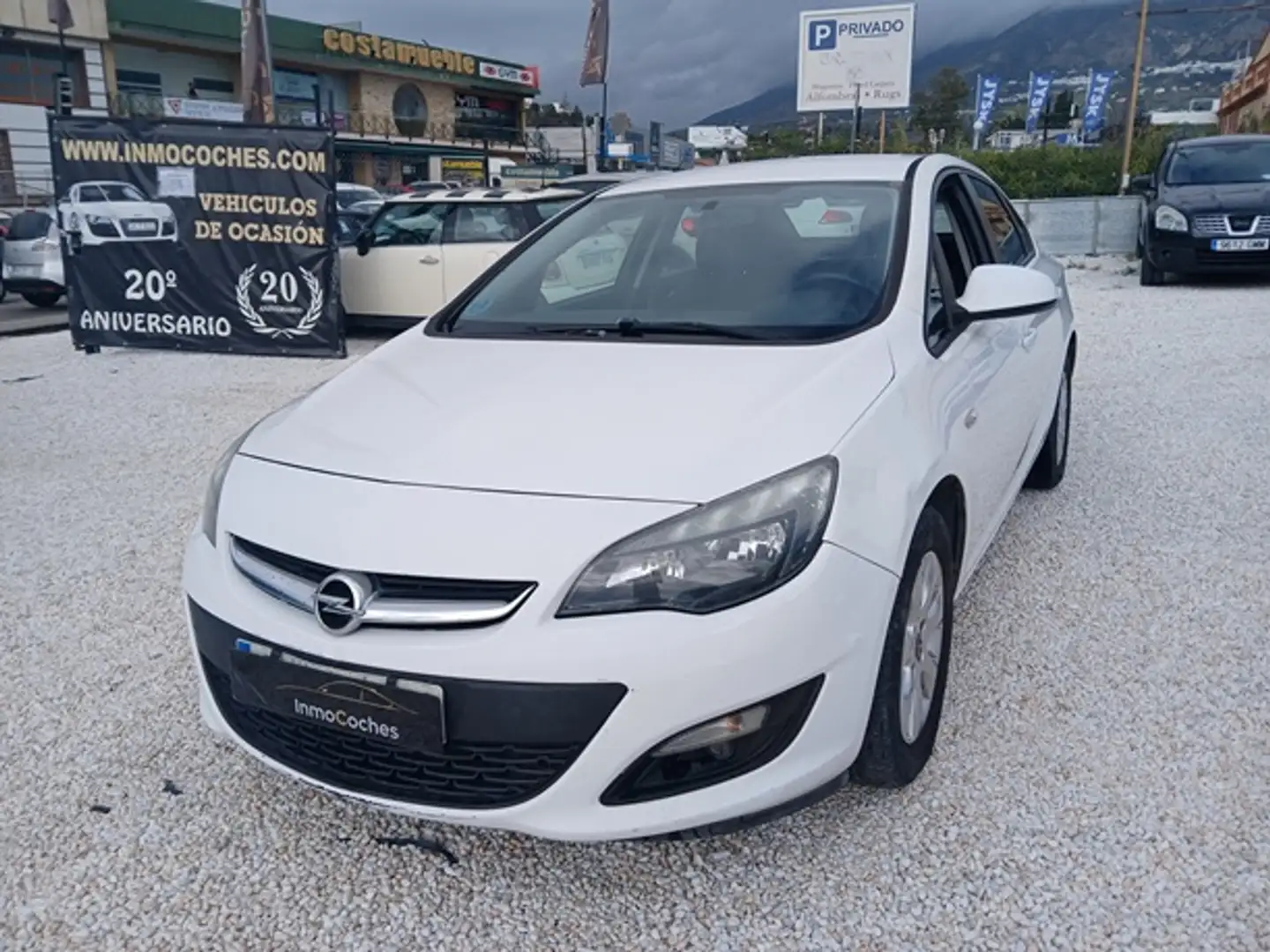 Opel Astra Sedán 1.6CDTi S/S Elegance 110 Blanc - 1
