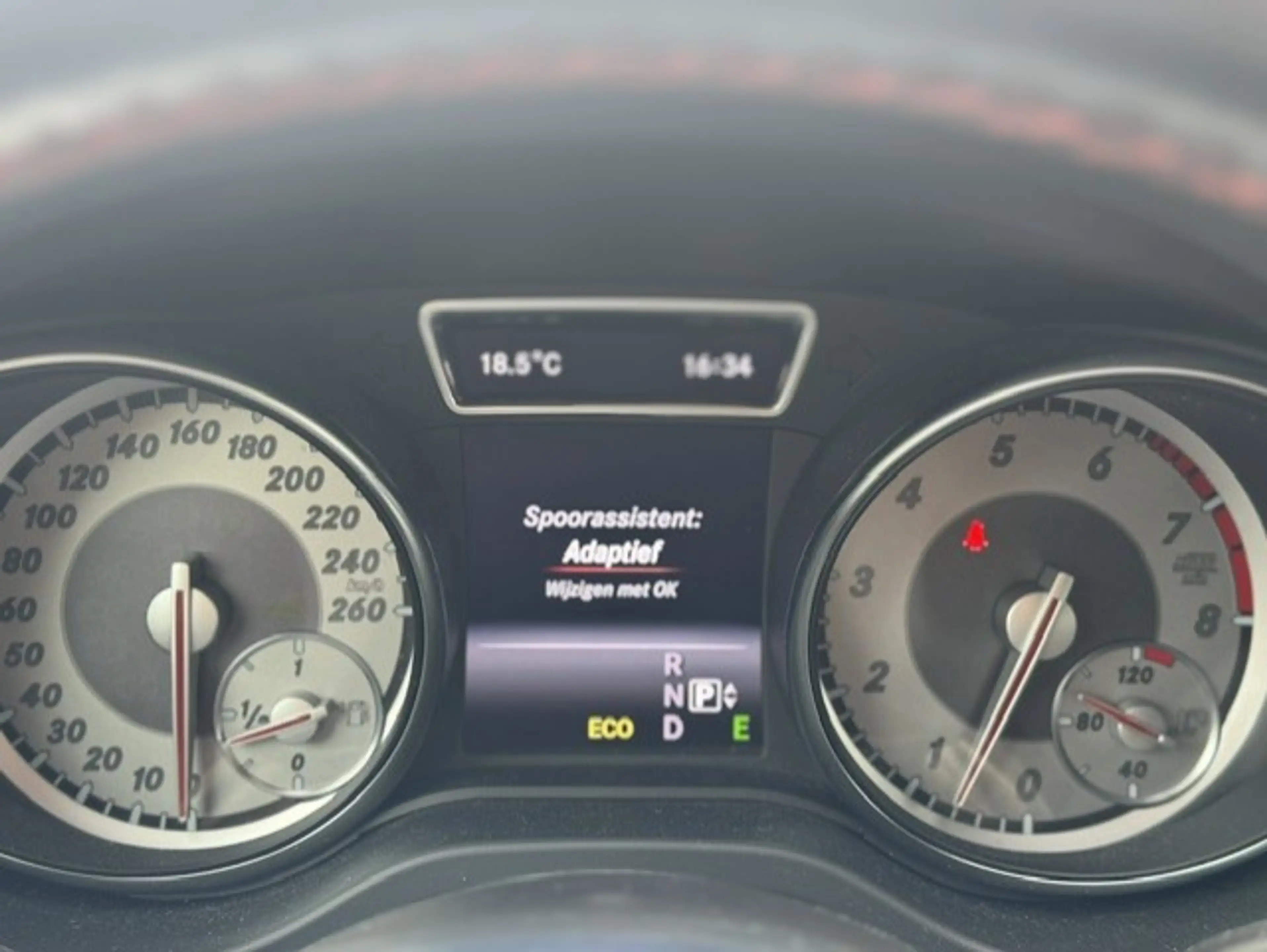 Mercedes-Benz GLA 200 AMG Edition 1 - Perfect Onderhouden — photo 26