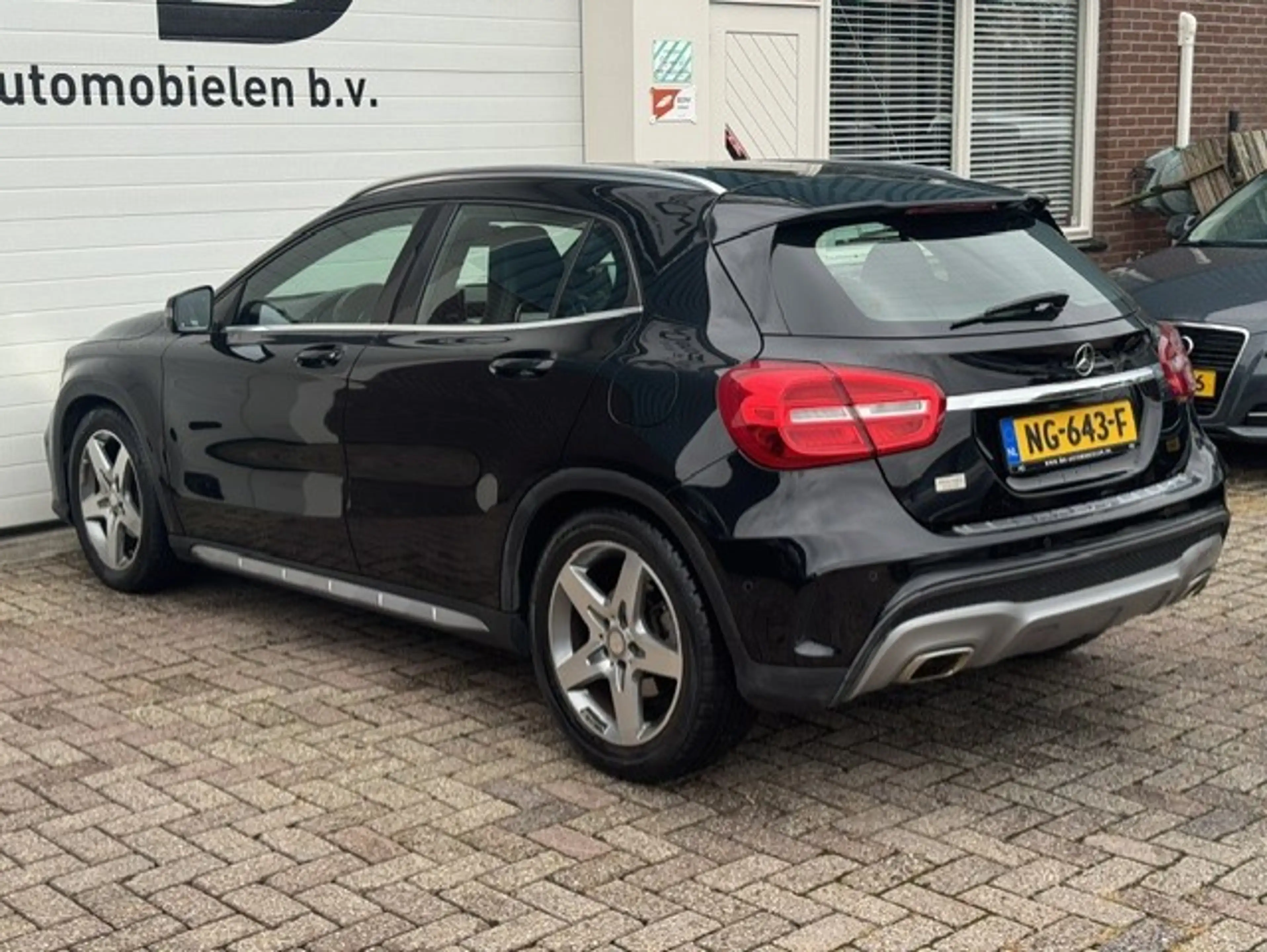 Mercedes-Benz GLA 200 AMG Edition 1 - Perfect Onderhouden — photo 9