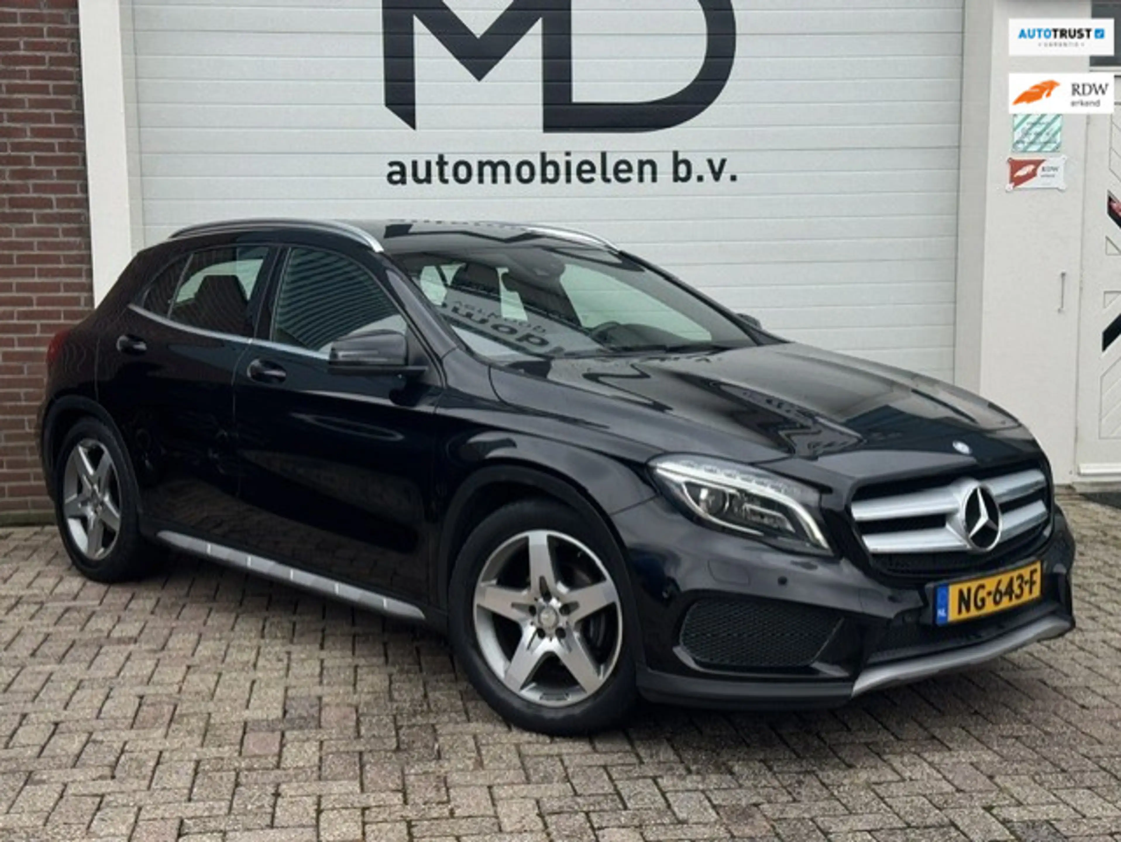 Mercedes-Benz GLA 200 AMG Edition 1 - Perfect Onderhouden