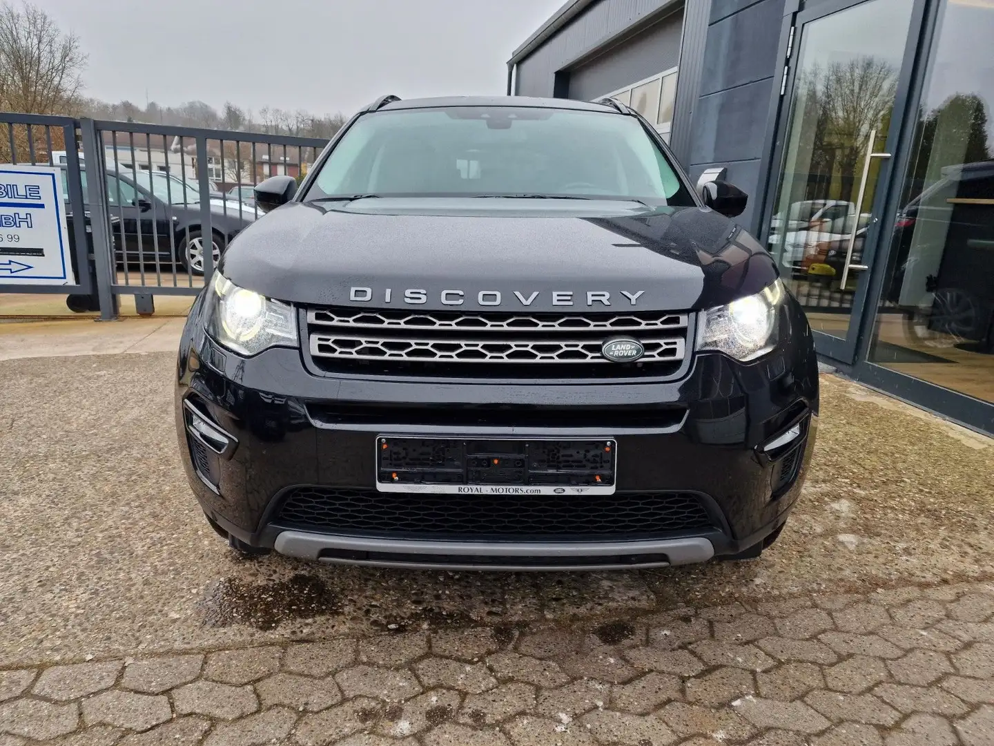 Land Rover Discovery Sport SE AWD 2.0d 132 KW LED Automatik Negro - 2