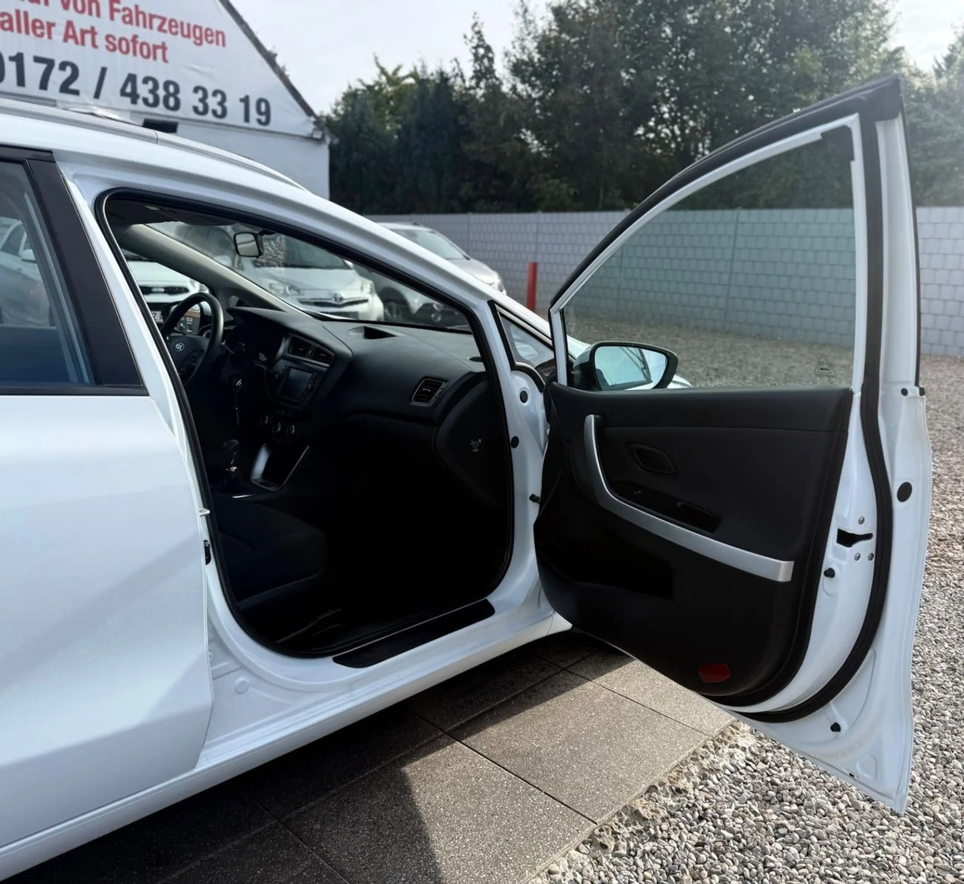 Kia Ceed / cee'd Ceed Sportswagon Dream Team Sport Lenkrad — photo 11