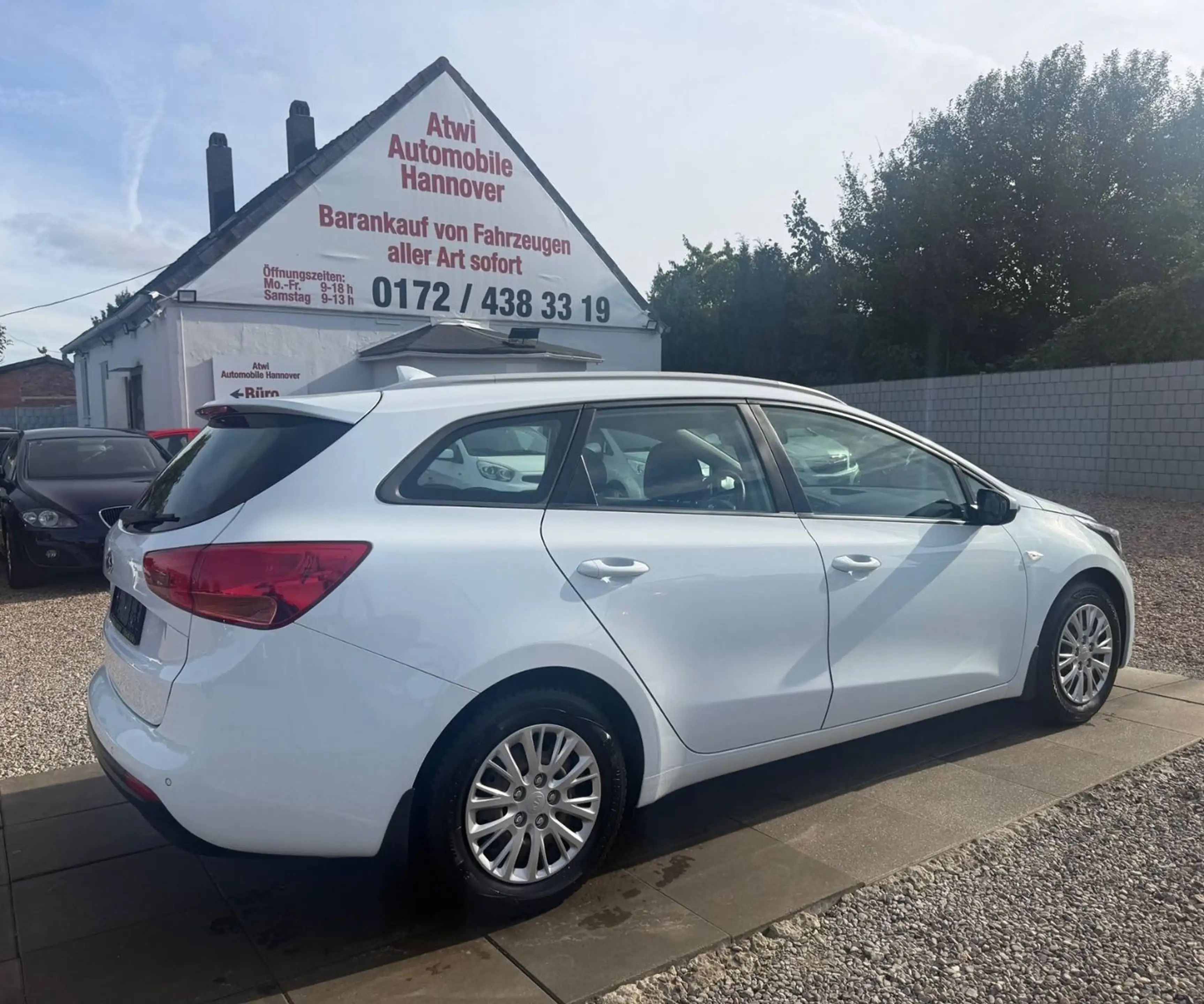 Kia Ceed / cee'd Ceed Sportswagon Dream Team Sport Lenkrad — photo 6
