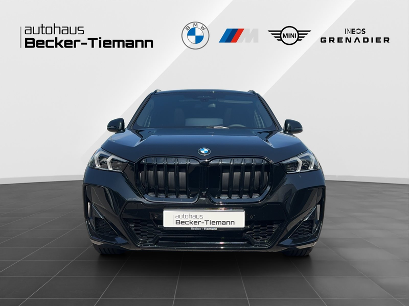 BMW X1 xDrive23d M Sport / AHK / H&K / Pano / Memory / He — photo 2