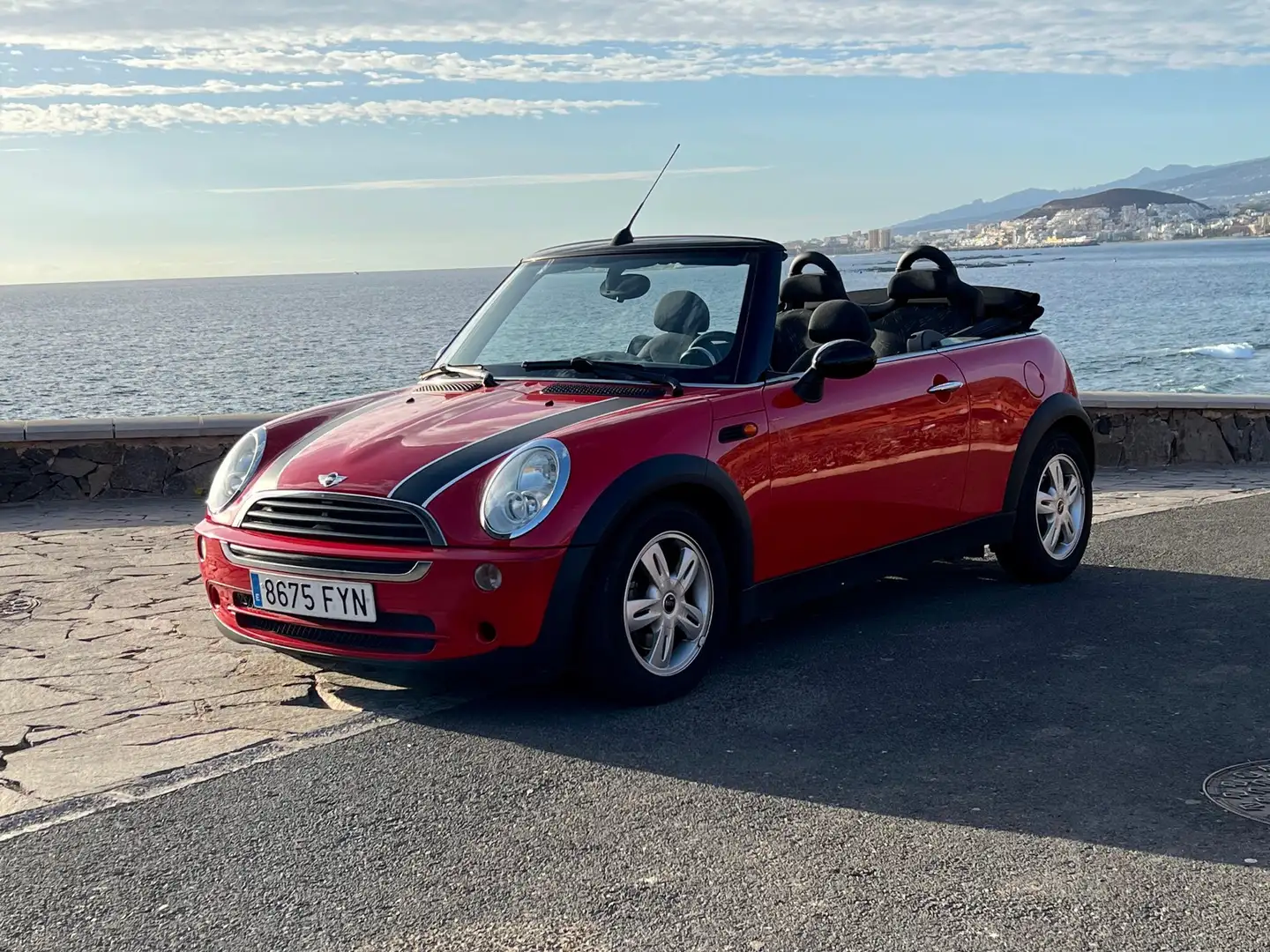 MINI One Cabrio perfect condition - 1
