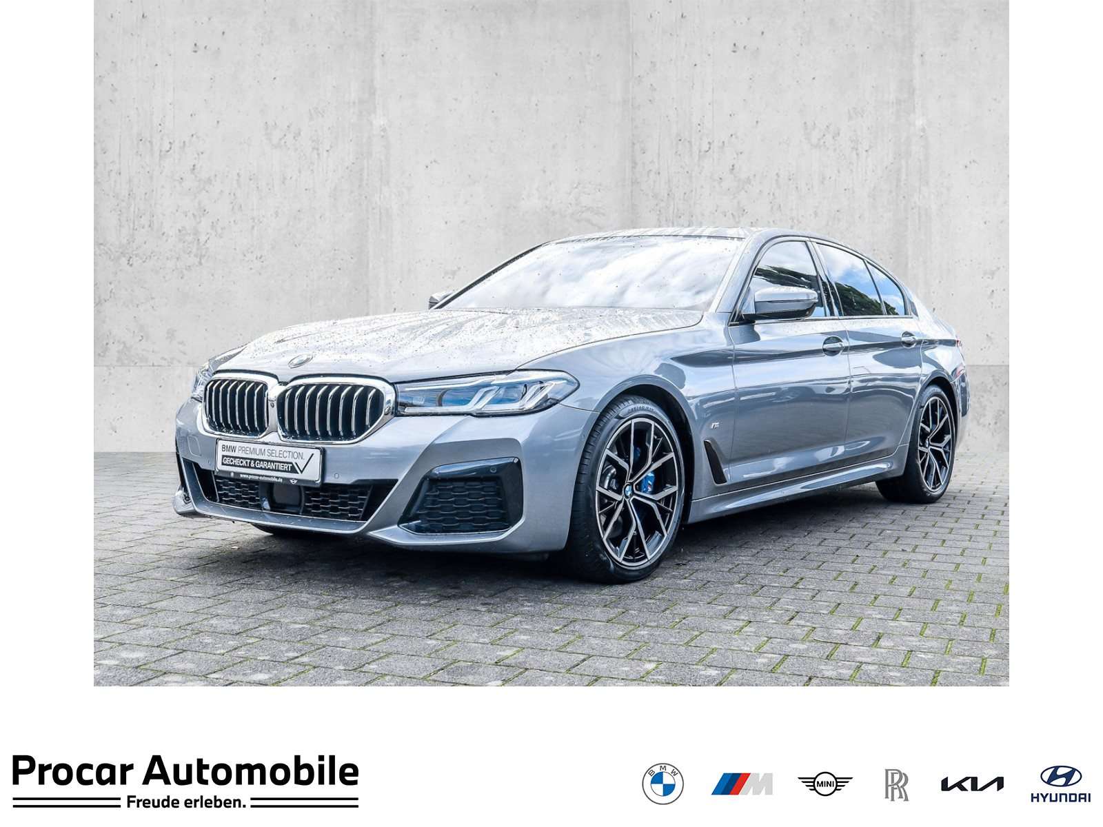 BMW 530