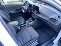Hyundai i30 1.6 CRDi Autom.Rückfahrkam. AHK - thumbnail 14