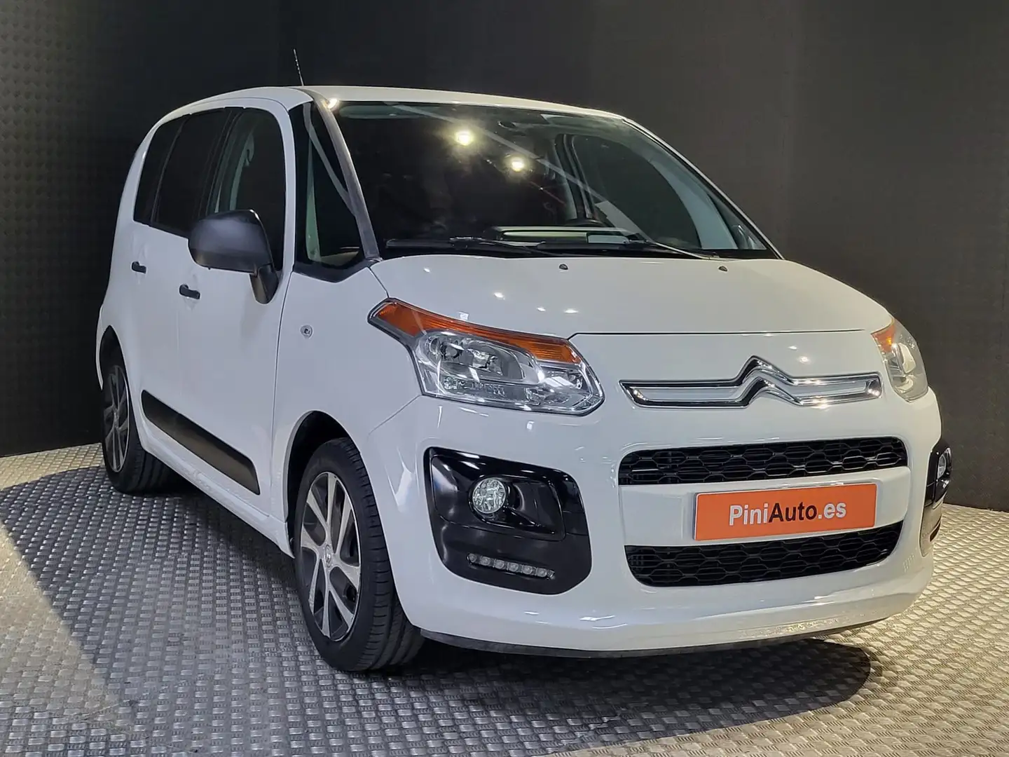 Citroen C3 Picasso 1.6BlueHDi Tonic 100 Wit - 2