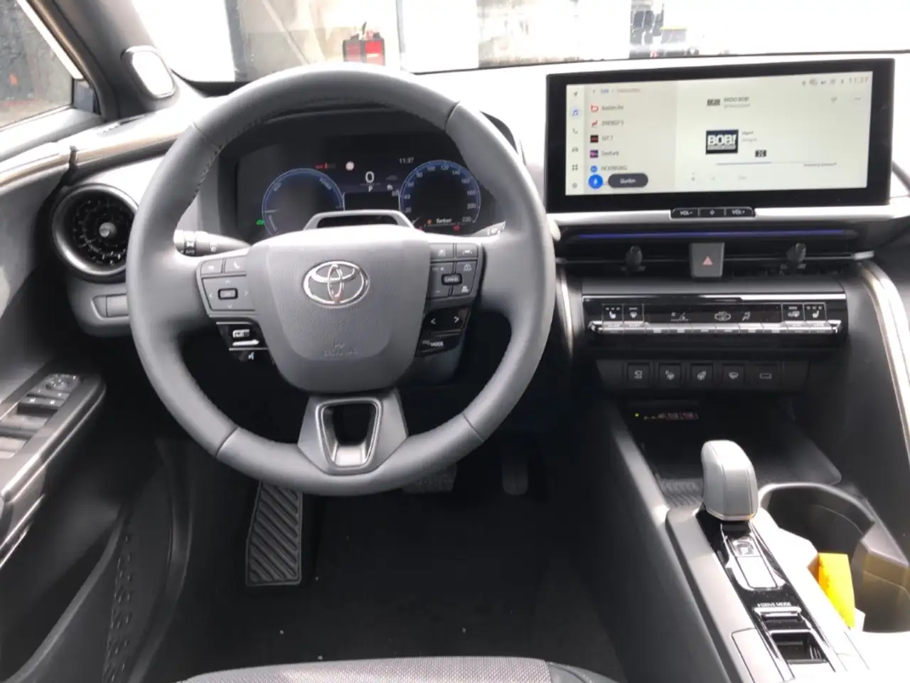 Toyota C-HR 2,0L Lounge Advanced-Safety-Paket Panoramadach 4x2, миниатюра 15
