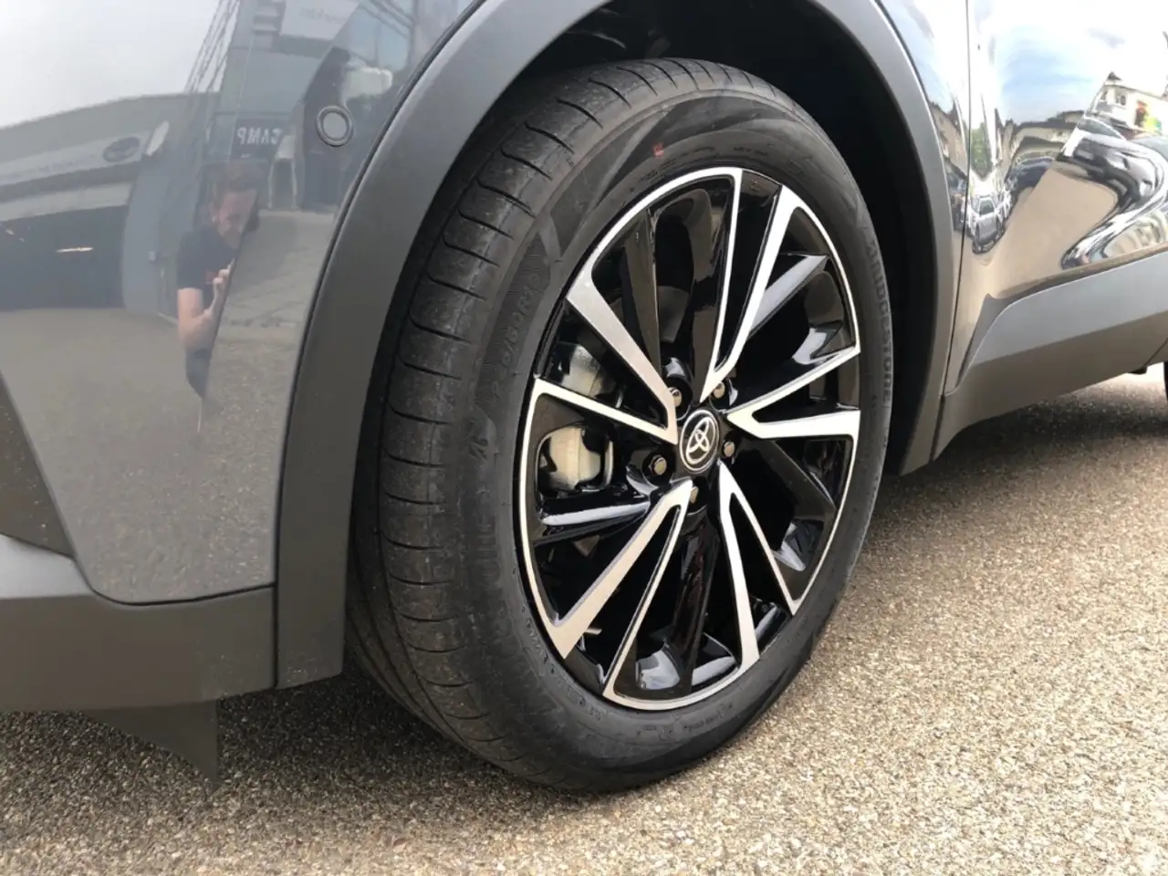 Toyota C-HR 2,0L Lounge Advanced-Safety-Paket Panoramadach 4x2, миниатюра 8