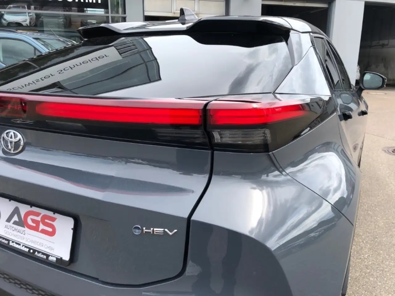 Toyota C-HR 2,0L Lounge Advanced-Safety-Paket Panoramadach 4x2, миниатюра 11