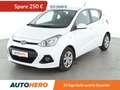 Hyundai i10 1.2 Comfort Aut*SHZ*KLIMA*GARANTIE* Weiß - thumbnail 1