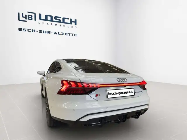 Audi e-tron GT S e-tron GT