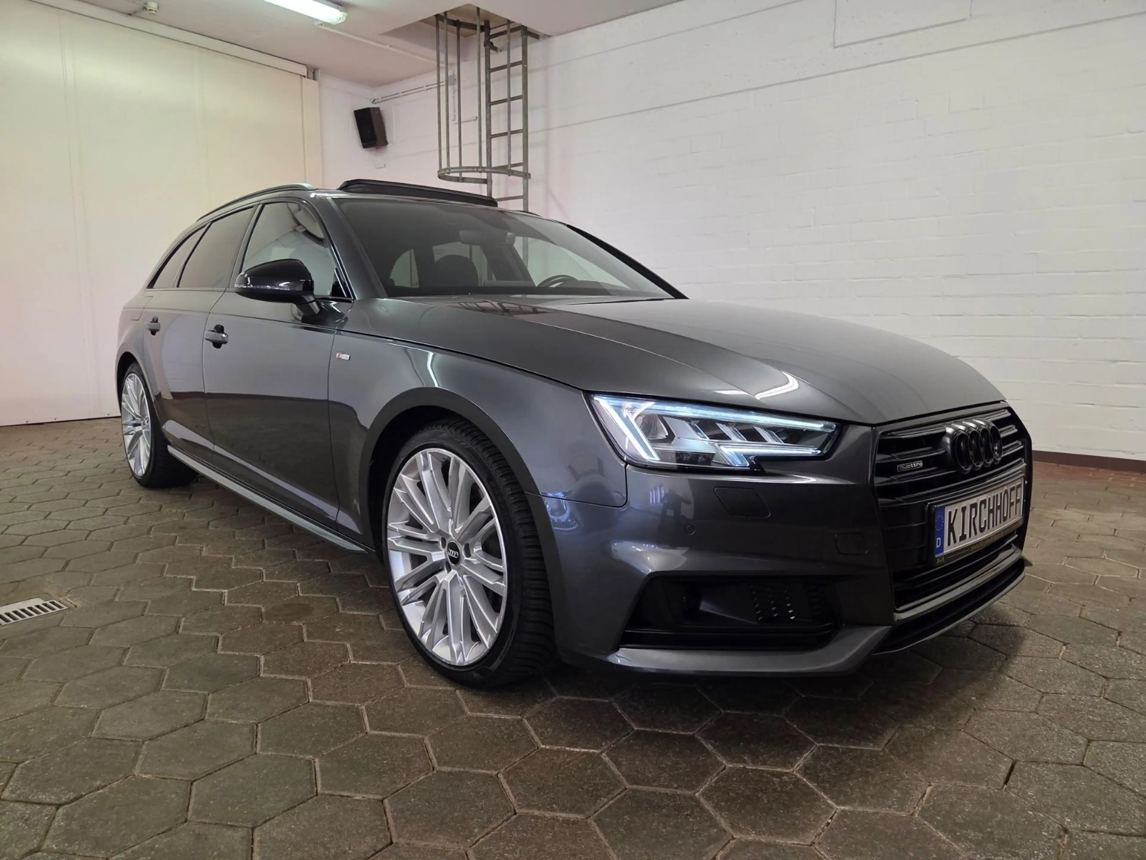 Audi A4 2.0 TDI 3X S LINE BLACK S tronic quatt Avant — photo 9