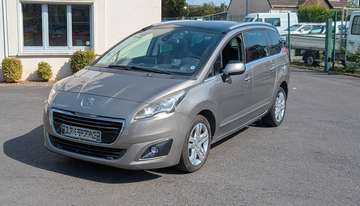 1.6 BlueHDi 120ch Allure S&S EAT6 7PLACES- BOITE AUTO- TOIT PANORAMIQUE