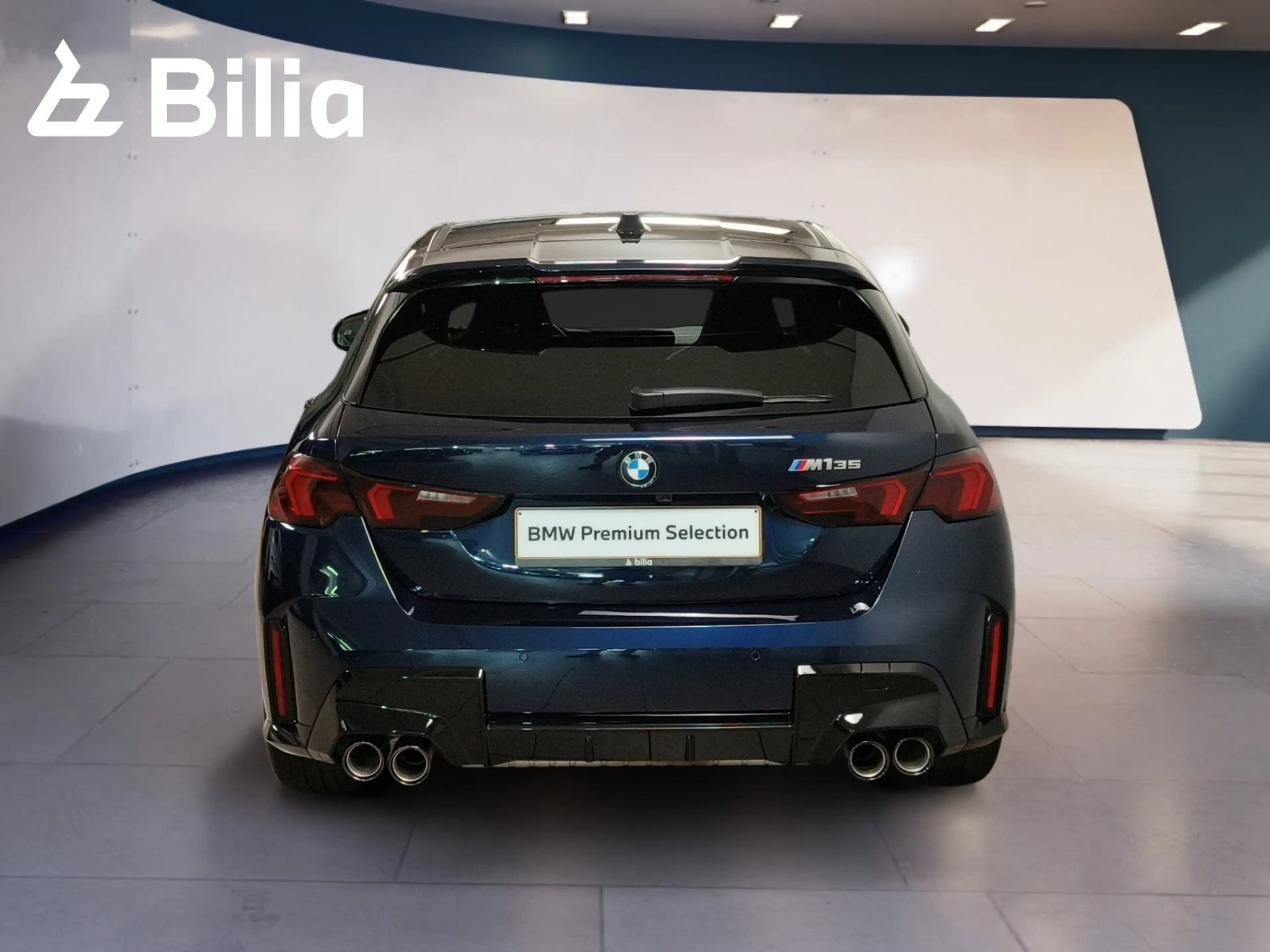 BMW 135 M135i xDrive — photo 3