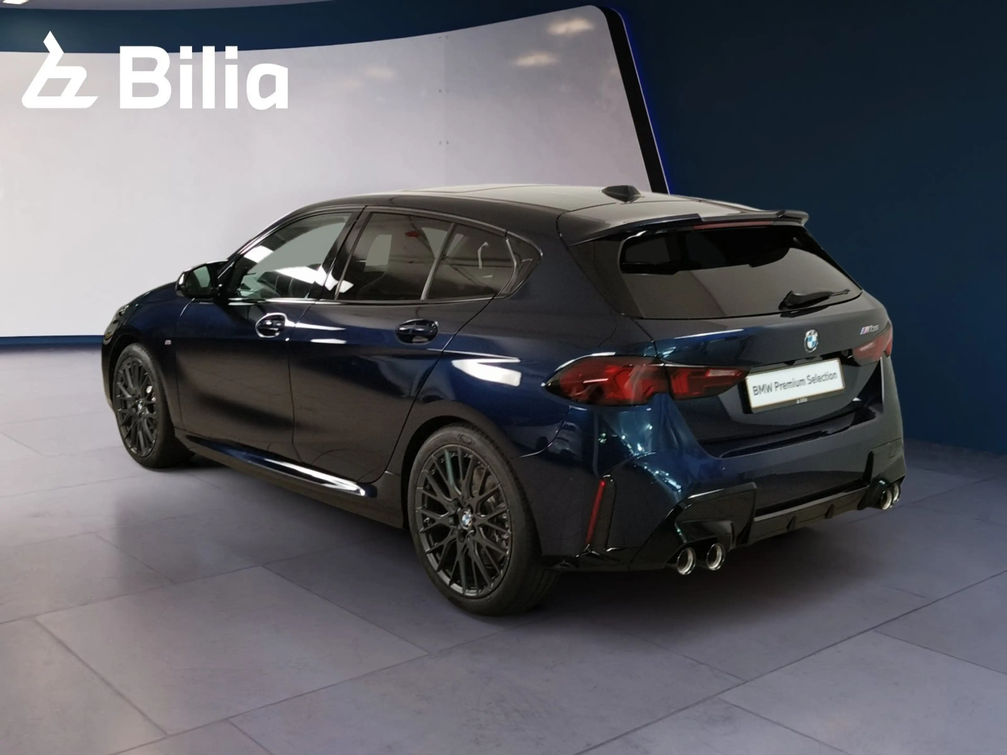 BMW 135 M135i xDrive — photo 4