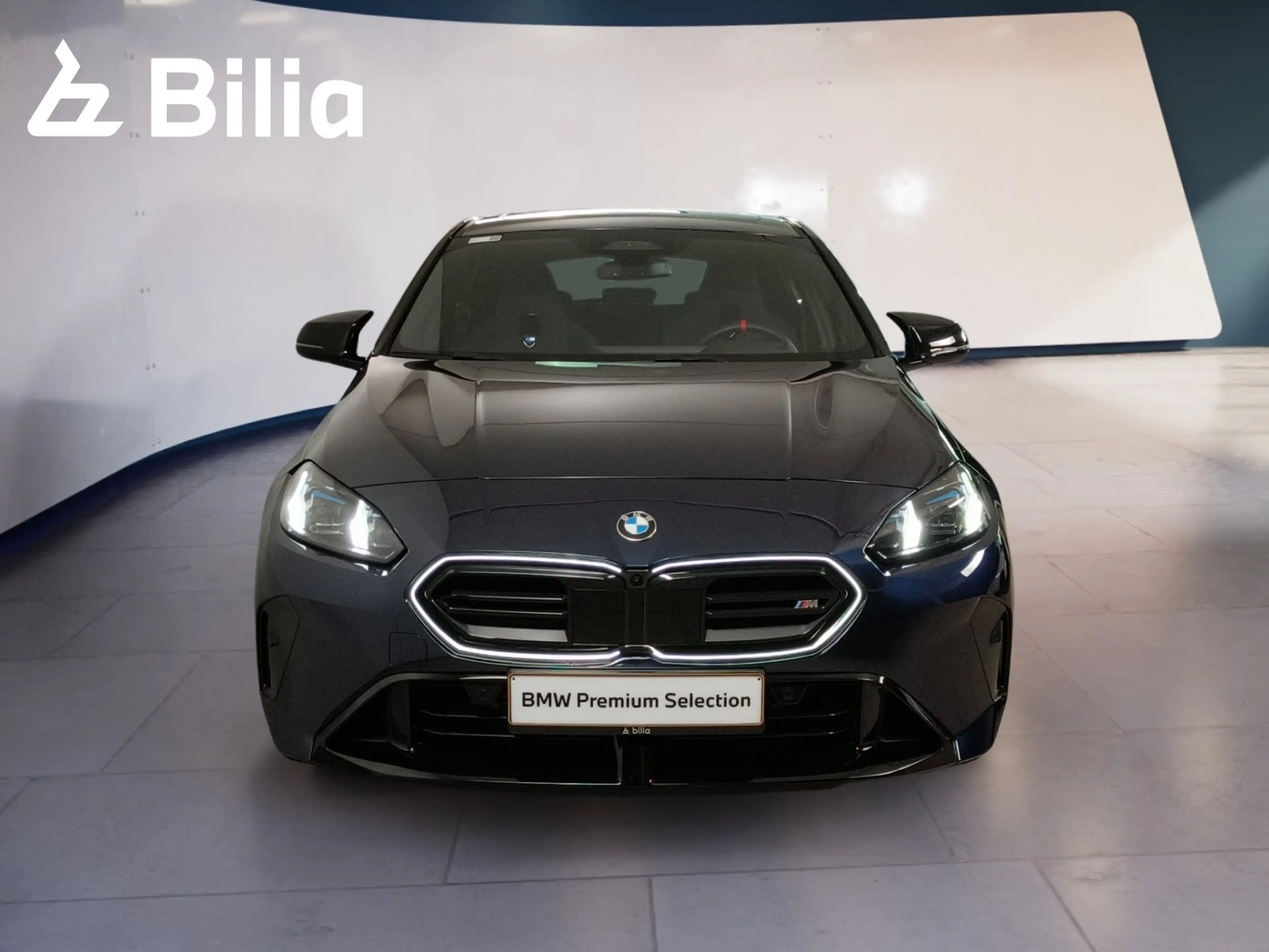 BMW 135 M135i xDrive — photo 2