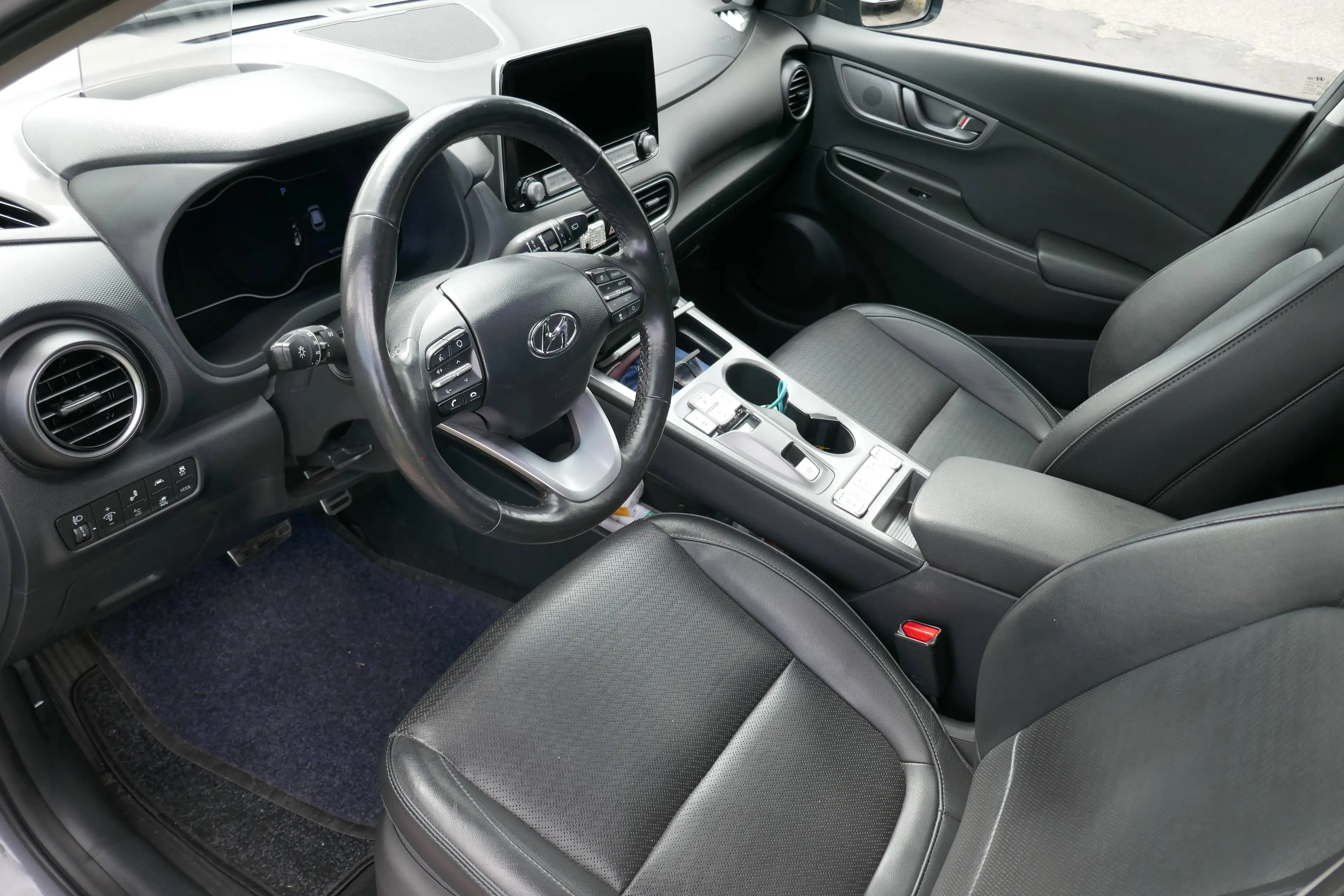 Hyundai KONA Premium Elektro 64KW Level 6 — photo 9