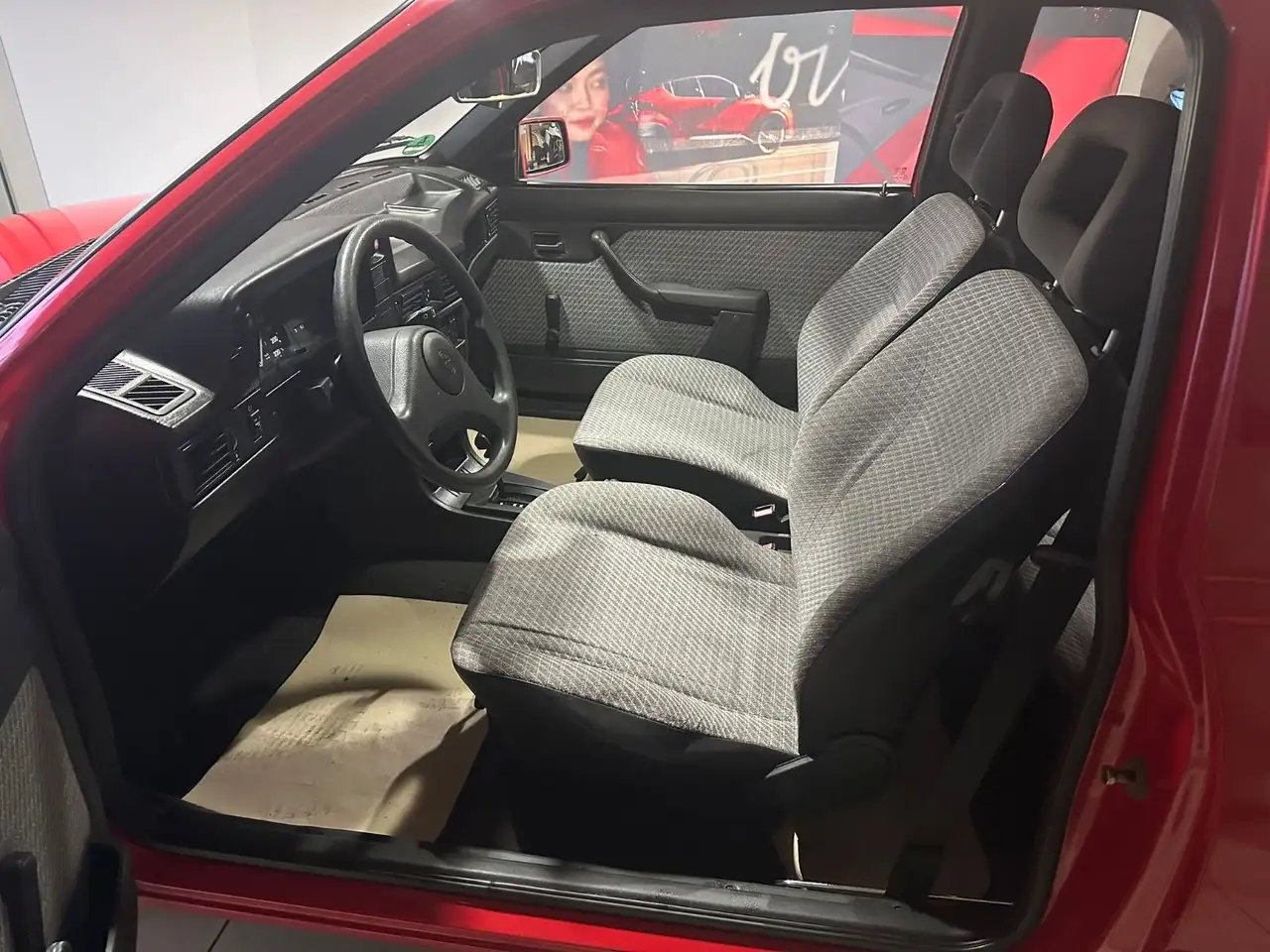 Opel Kadett 1.6 LS AUTOMATIK*2.HAND*TÜV NEU*H-KENNZ!, foto 10