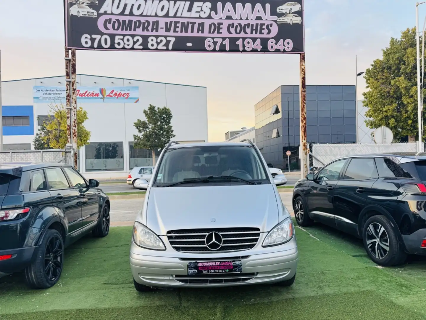 Mercedes-Benz Viano 2.2CDI Ambiente Larga Grau - 2
