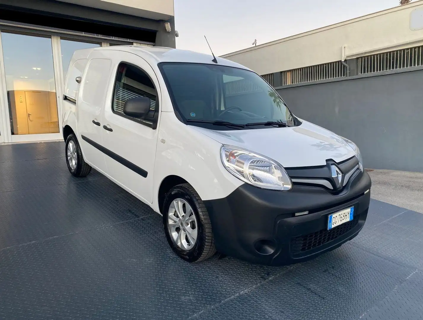 Renault Kangoo EXPRESS 1.5 DCI 95CV 4P FURGONE Wit - 2