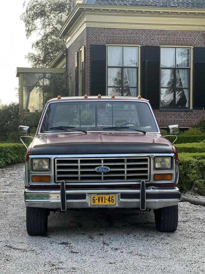 Ford F 250 Diesel 1985 6 Persoons NWE APK!, foto 2