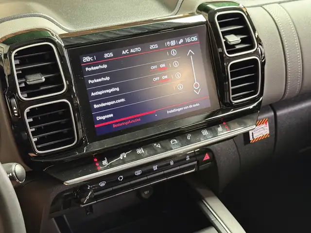 Citroen C5 Aircross view 23