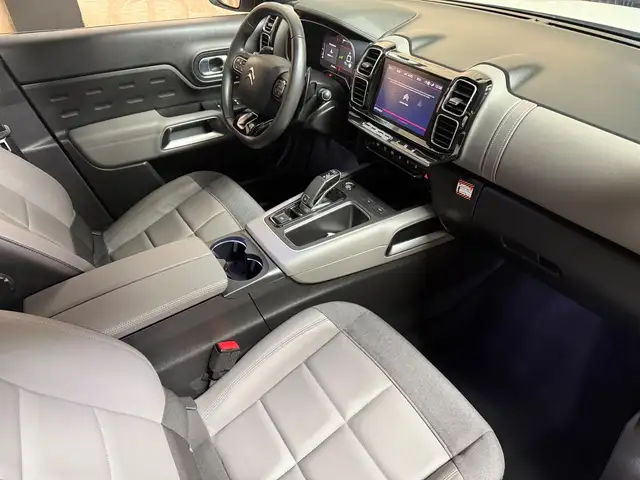 Citroen C5 Aircross view 12