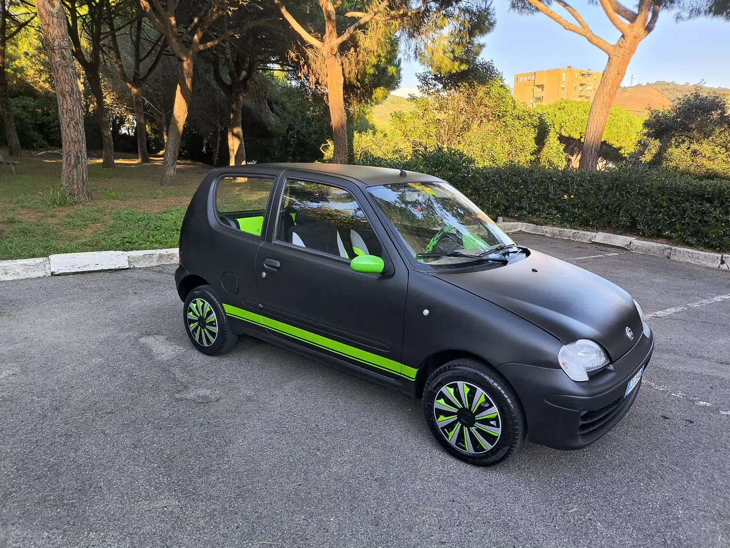 Fiat 600 1.1 ABS - 5 Speed (Neopatentati) - 1