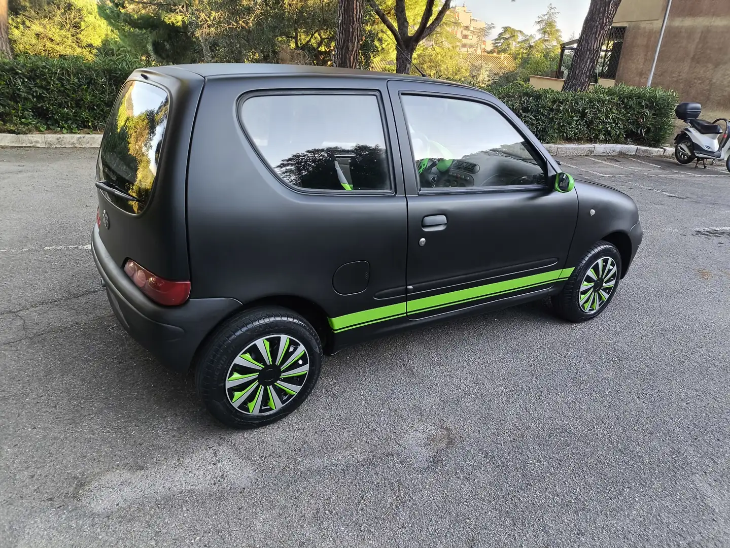 Fiat 600 1.1 ABS - 5 Speed (Neopatentati) - 2