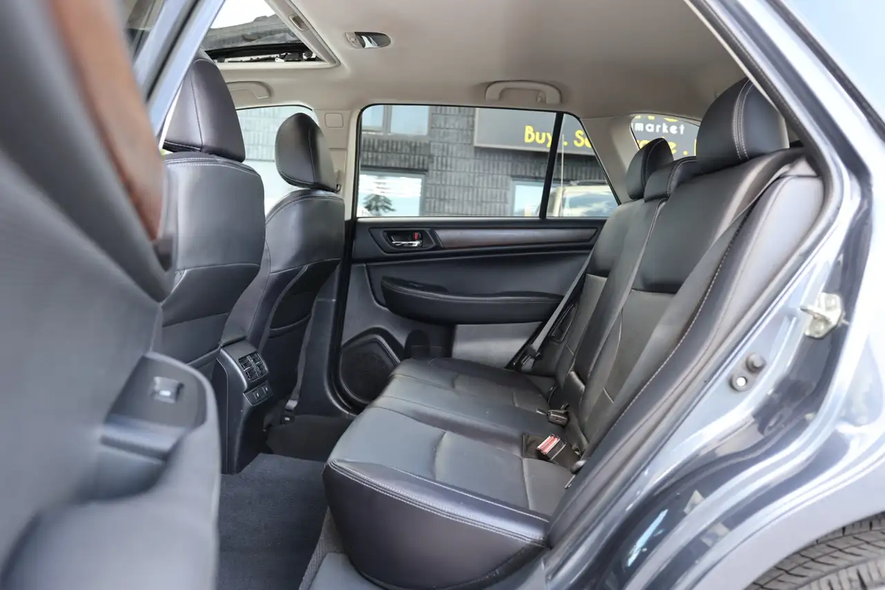 Subaru OUTBACK photo Subaru OUTBACK