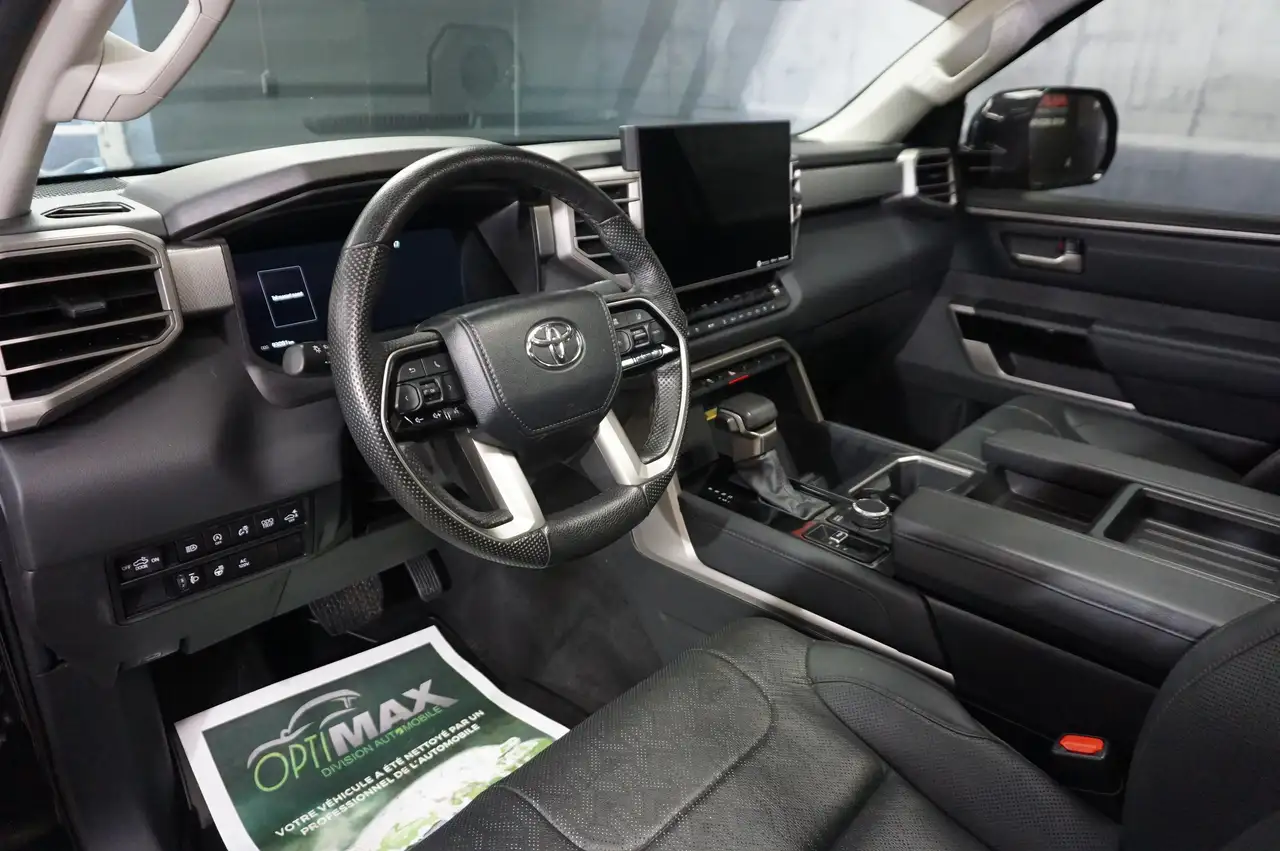 Toyota Tundra снимка Toyota Tundra