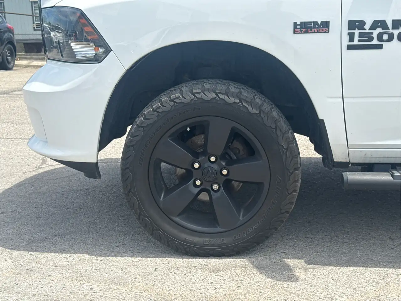 RAM 1500 снимка RAM 1500