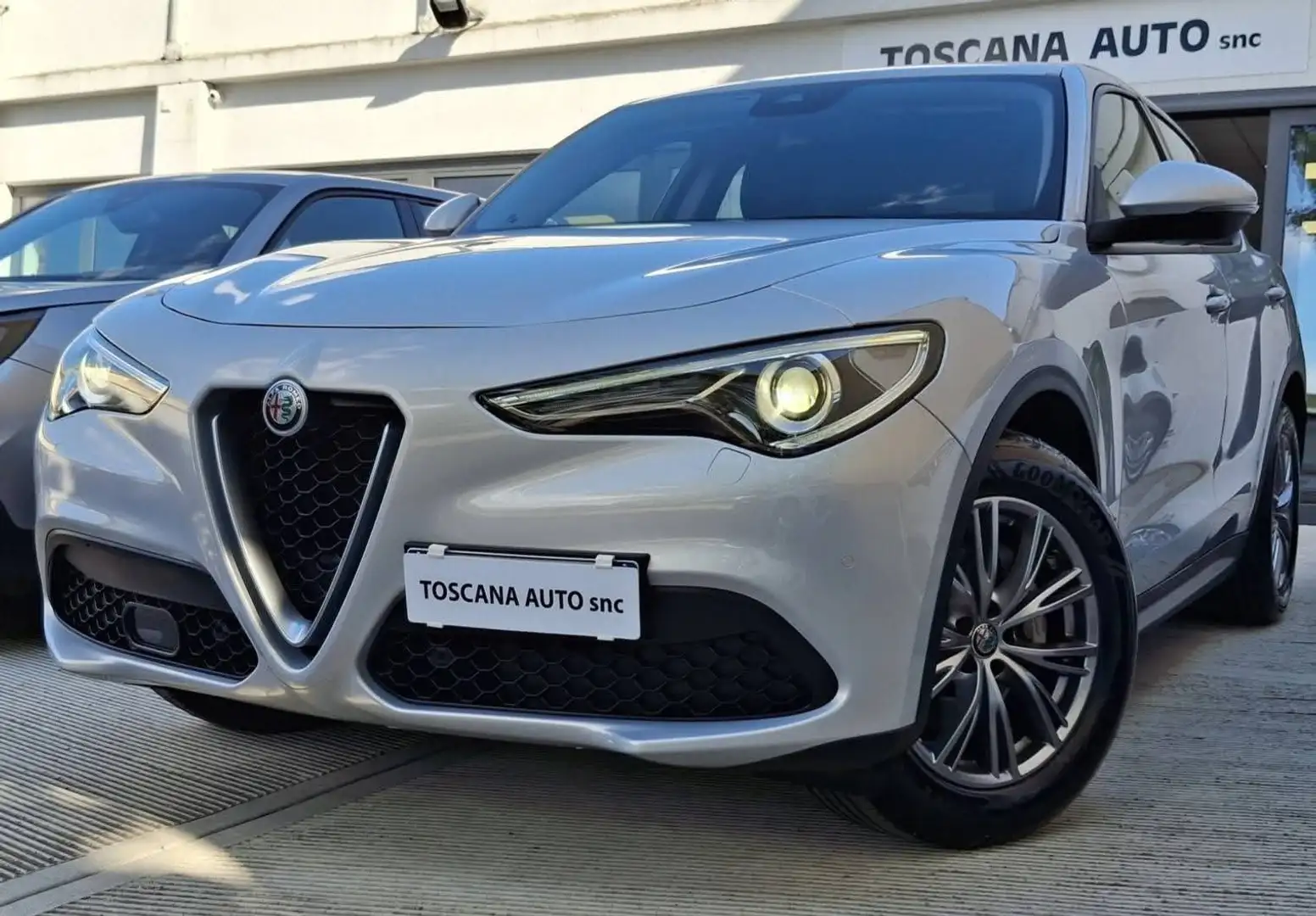 Alfa Romeo Stelvio Stelvio 2020 2.2 t Business Q4 190cv auto Bianco - 1