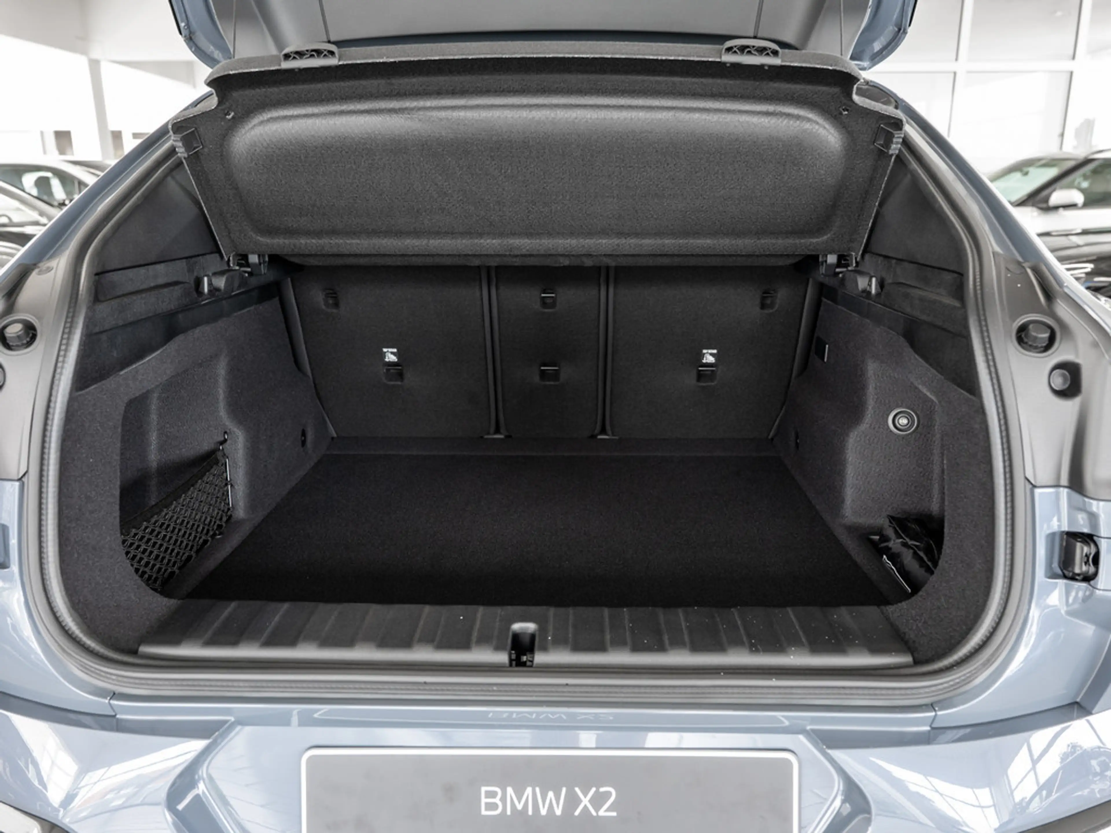 BMW iX2 xDrive30 M-Sport Pro 360° LED AKTIVSITZE — photo 12