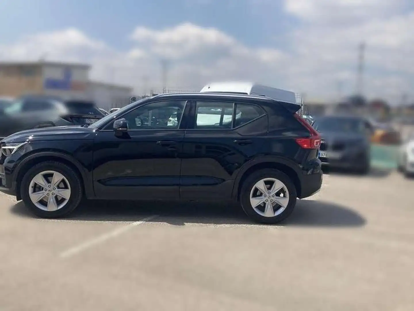 Volvo XC40 2.0 B3 G Core Auto Negro - 2