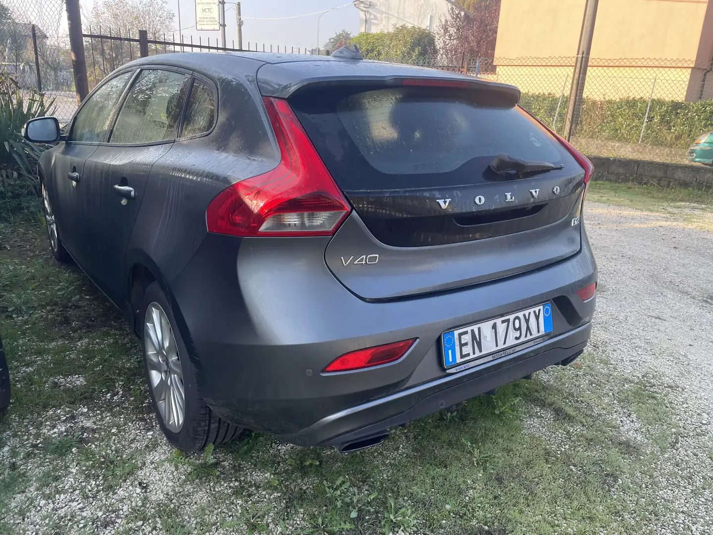 Volvo V40 2.0 d3 Kinetic - 2