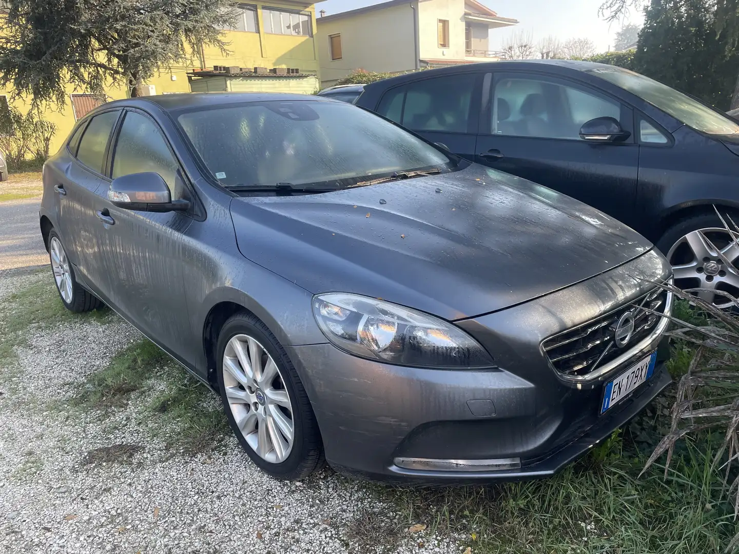 Volvo V40 2.0 d3 Kinetic - 1
