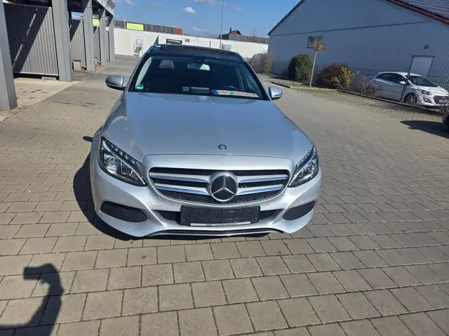 Mercedes-Benz C 250 C 250 T Blue Panoram Kamera Anhänger Standheizu
