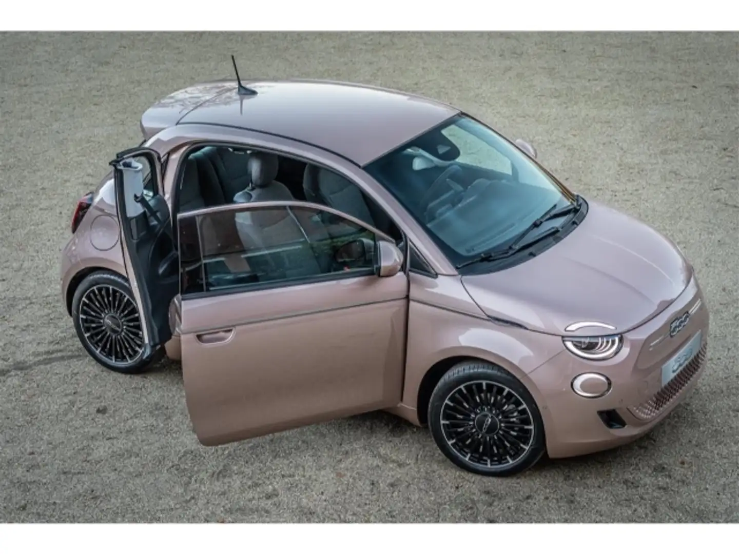 Fiat 500e Elektro City Edition 3+1 limitiertes Sondermodell Weiß - 2