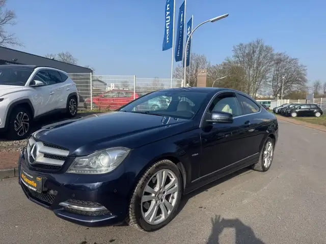 Mercedes-Benz C 180 COUPE/2.HD/AUTOMATIK/NAVI/LEDER/XENON/SHZ/PDC/