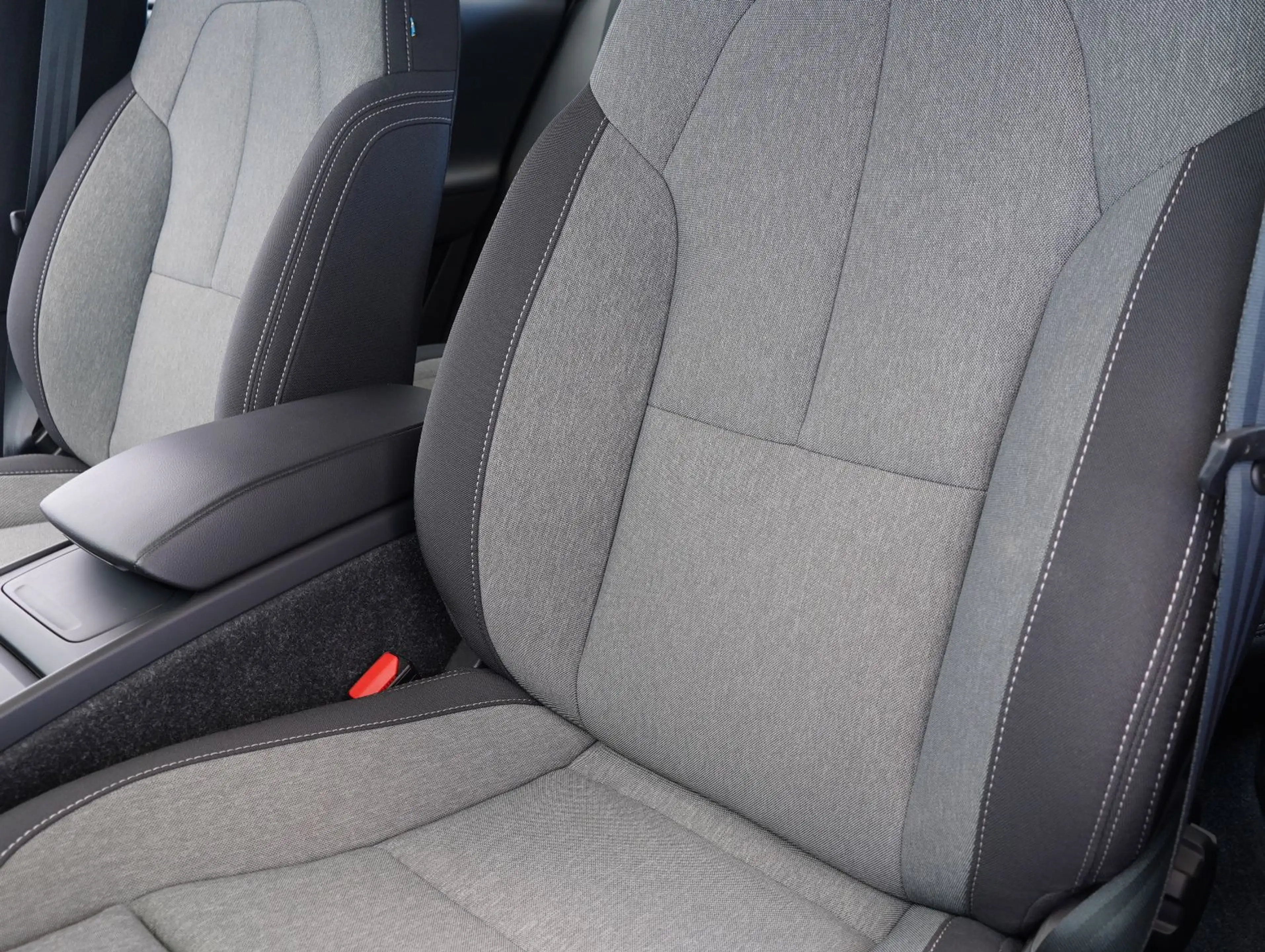 Volvo XC40 B3 B 2WD Core NAVI/GOOGLE/LED/KAMERA — photo 11