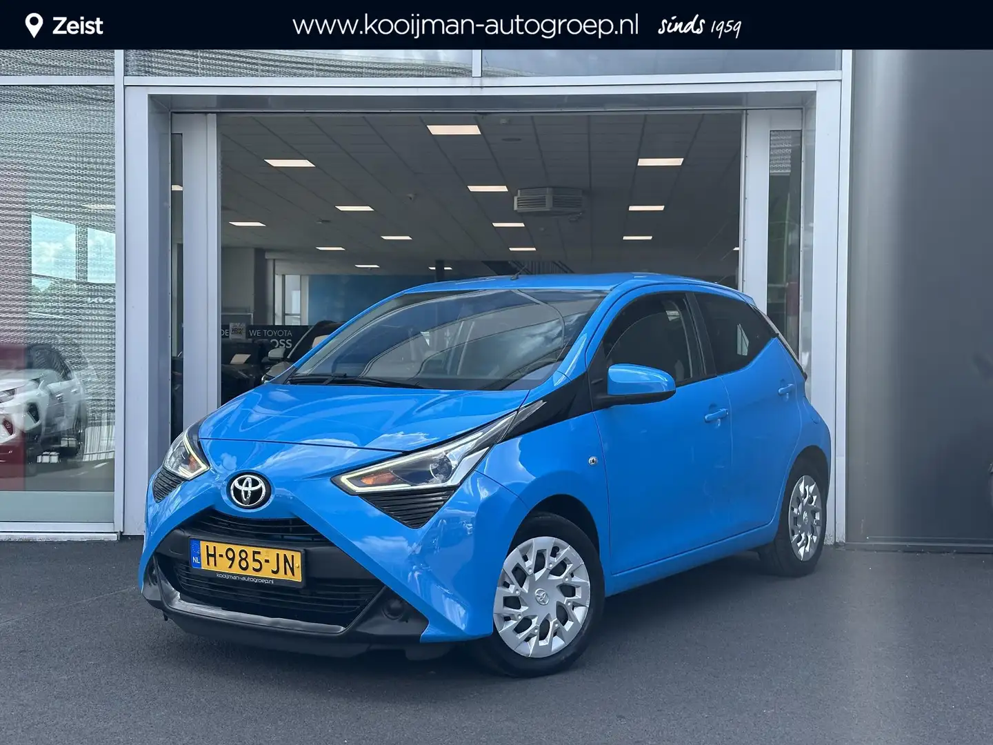 Toyota Aygo 1.0 VVT-i x-play Apple Android carplay | Airco | P Blauw - 1