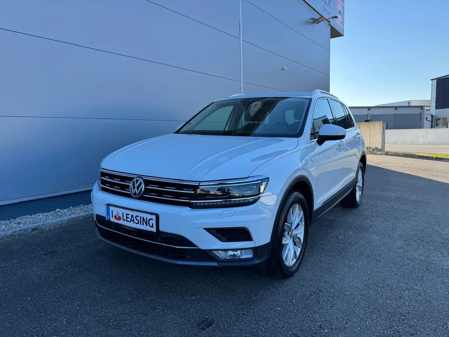 Volkswagen Tiguan 2.0 TDI 4Motion DSG Highline*HEAD UP*AHK*GARANTIE* Weiß - 2