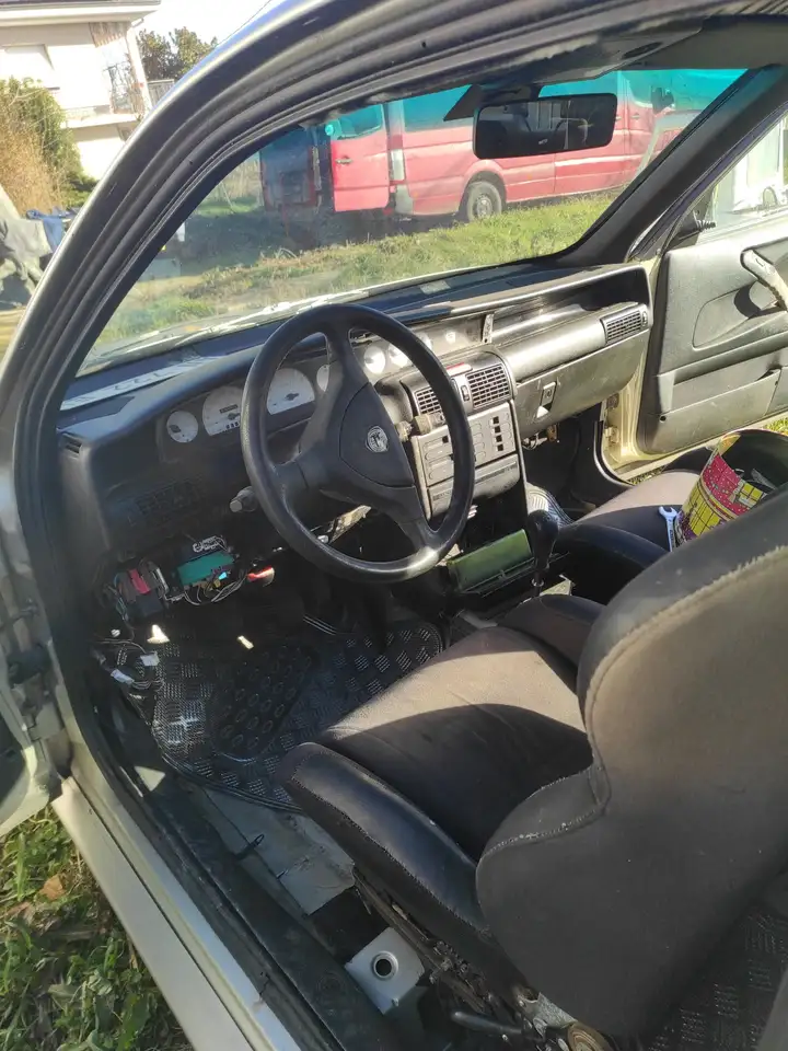 Lancia Delta HPE 1.8, foto 5