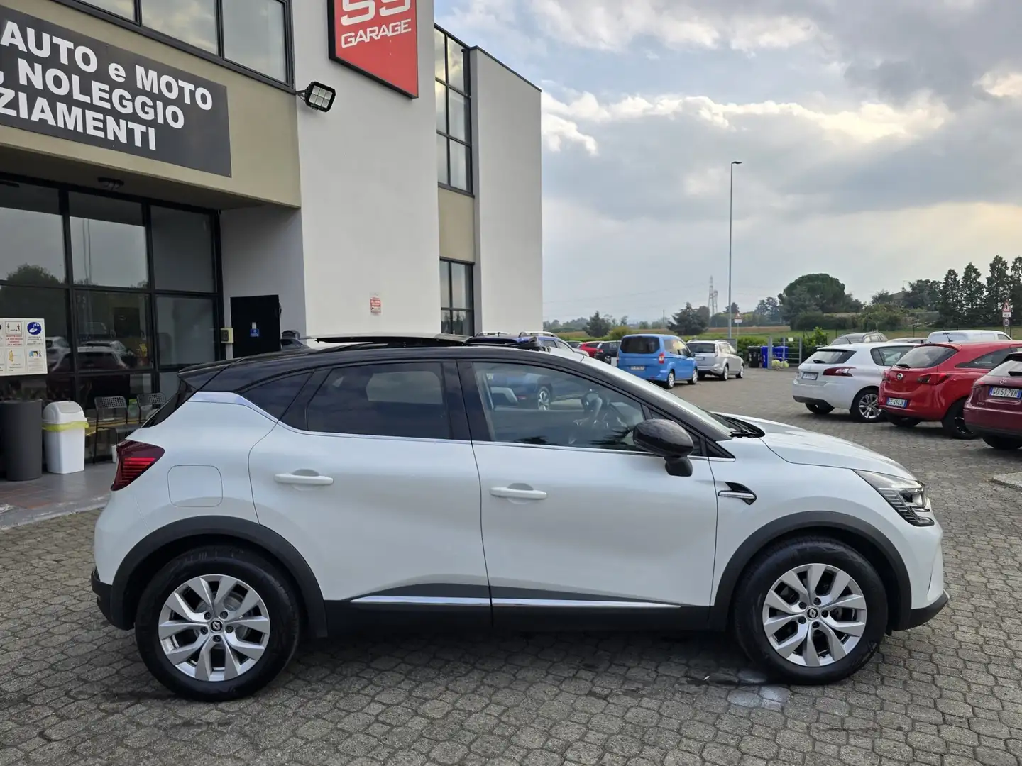 Renault Captur Captur TCe 100 CV GPL FAP Zen Wit - 2
