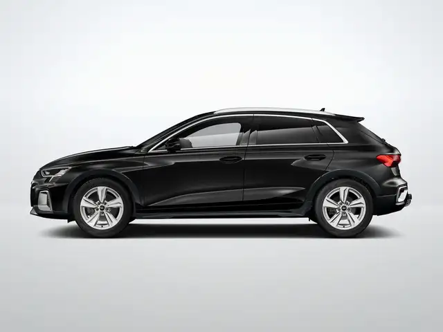Audi A3 view 3