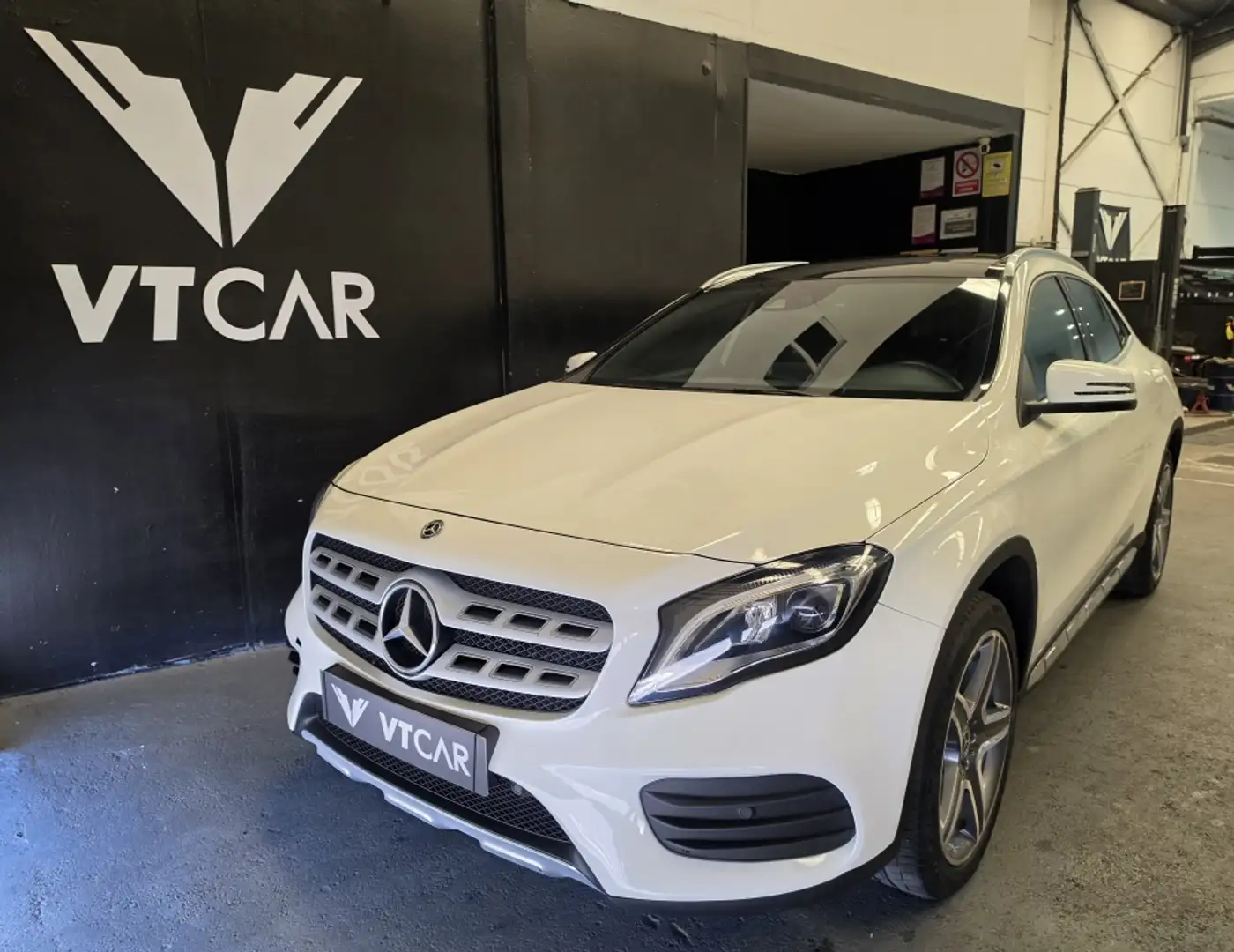 Mercedes-Benz GLA 200 Blanco - 2